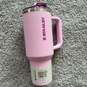 Stanley 40oz Quencher ProTour Tumbler Pink Cherry Blossom NEW
